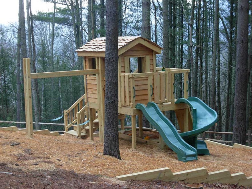 Cute Cedar Lap Cabin Backyard Playground