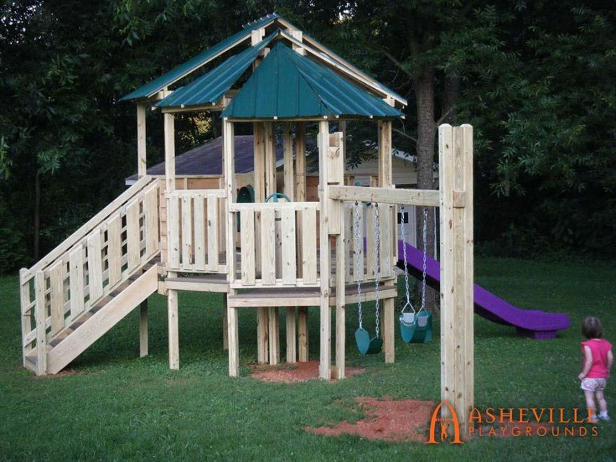 Residential Play Set with Roofed Platform